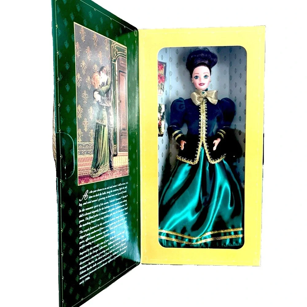 1996 Hallmark Keepsake ornament Yuletide Romance brunette